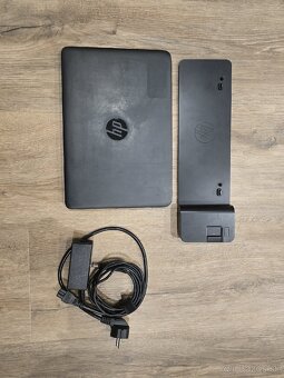HP elitebook 820 g2 - 7