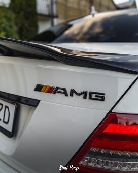 Mercedes Benz C63 - 7