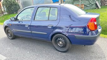 Renault Thália 1.4 - 7