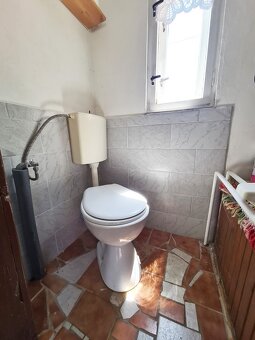Prenajmeme rodinný dom, Kolárovice /Babiše/ len v R2 SK. - 7