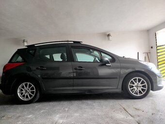 Peugeot 207sw Tmavá metalíza Nafta rv 2008 - 7