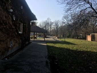 Ponúkam Vám do prenájmu kancelárske priestory v Leviciach. - 7
