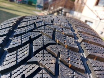 225/40 r18 zimne pneumatiky dunlop - 7