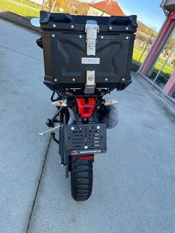 Triumph Tiger 800 - 7