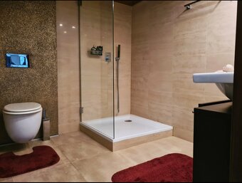 Krásny slnečný rodinný dom Rovinka 165m2 - 7