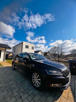 Dlhodobý prenájom auta na taxi - 7