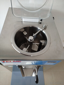 VÝROBNÍK ZMRZLINY TELME CREMAGEL 10 - 7