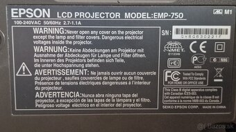 Projektor Epson EMP-750 + kufrík, manuál, káble - 7