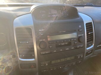 Toyota Landcruiser 120 - 7