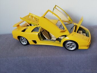 1:18 Lamborghini Diablo  Bburago zlta - 7