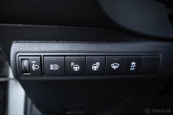 Toyota Corolla Combi 1.8 72kw+18kw (90kw) GR Hybrid - 7