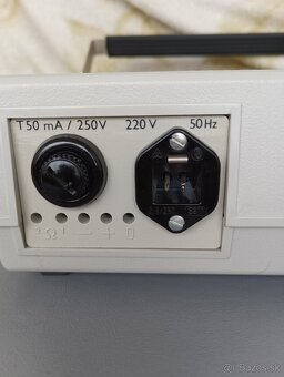 Retro  číslicový multimeter M1T 242A - 7