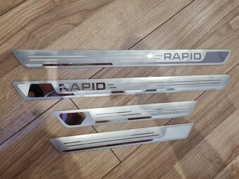 OCHRANNE DEKORACNE LISTY NA PRAHY DVERI - 7