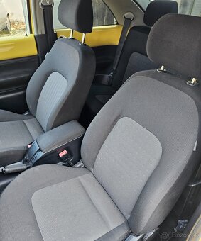 Volkswagen NEW BEETLE 1.6 - benzín - 7