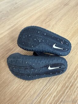 Sandálky Nike Sunray Protect, vel. 21 - 7