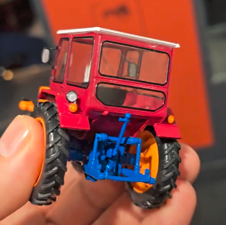 UTB - 650 1:43 - 7