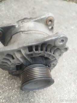 Alternátor VW T4 90A orig.Bosh VW - 7
