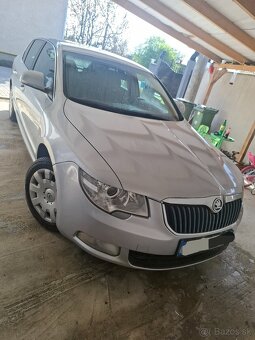 Predam škoda superb 2.0tdi 103kw M6 - 7