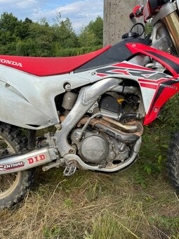 Honda CRF250R - 7