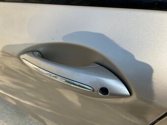 NA DIELY GT 5 F07 530d 180kw 2010 - 7