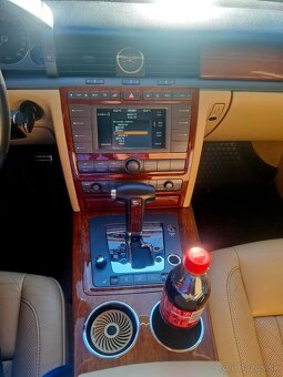 Volkswagen Phaeton 3.0TDI V6 4Motion - 7