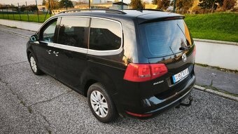 VW Sharan 2.0 TDi - 7