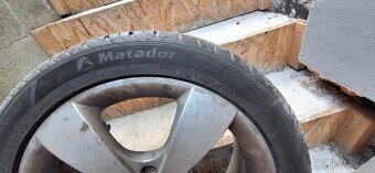 220/45 R17 letné - 7