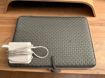 MacBook Pro 15” Retina I7 16GB - 7