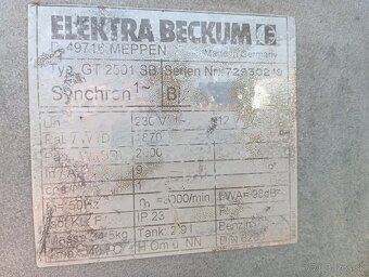 Elektrocentrala 2kw Briggs Stratton - 7