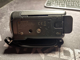 Predam Sony HDR-CX105 FullHD kameru - 7