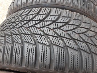 215/45 R17  -zimné - 7