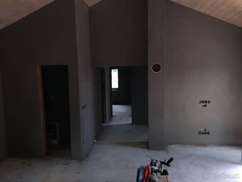 Strojove omietky .LM - 7