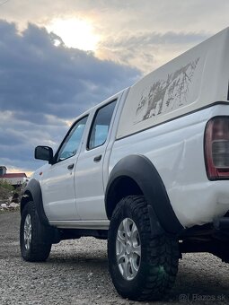 Nissan Navara d22 - 7