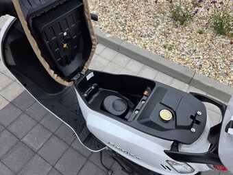 SYM Fiddle II 125s biely, 3900km - 7