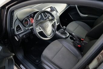 Opel Astra 1.4T 103kw M6, SR - 1.majitel - 7