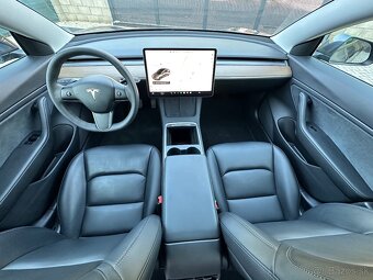 Tesla Model 3 Long Range AWD 82kWh ŤAŽNÉ REFRESH 366kW - 7