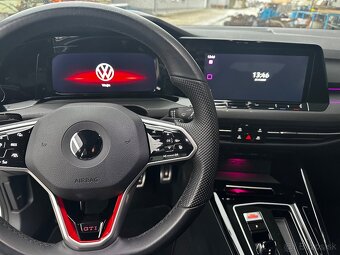 Volkswagen Golf VIII GTI - 7