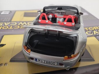 Model BMW Z8  Bburago 1:18 - 7