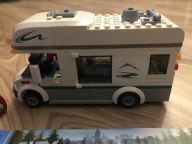 Lego CITY 60057 - Karavan + kanoe - 7