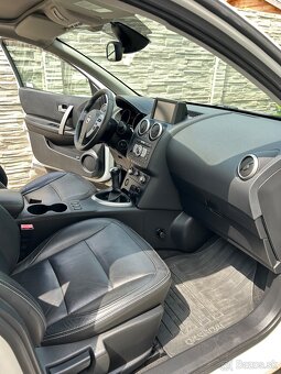 Nissan Qashqai 1.6i - 7