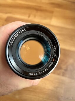 Fujifilm Fujinon XF 90mm f/2 R LM WR - 7