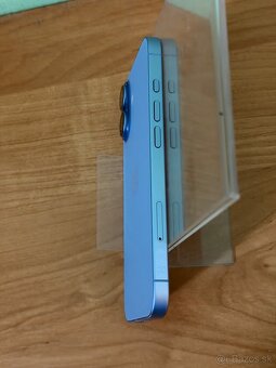PREDANÉ Dobrý deň Ponúkam na predaj iPhone 17 256GB modrá - 7