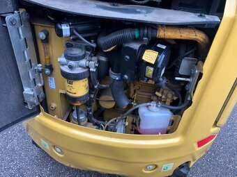 Prodám minibagr CAT 301.6 - 7