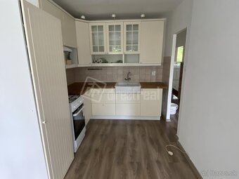 Príjemný, vkusný byt v peknom prostredí - 7