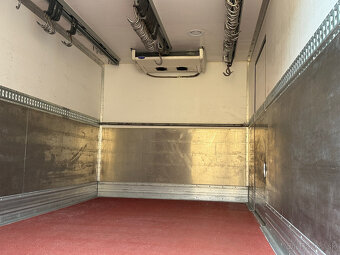 Renault Trucks D 8 250 Carrier Xarios 350 - 7