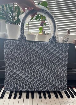 Úplne nová kabelka do ruky aj cez plece - 7