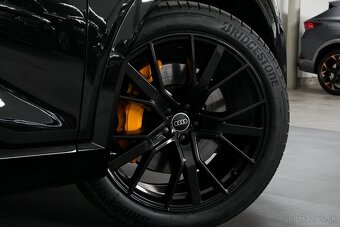 Audi e-tron 55 300kW S-Line Sportback Matrix Black Edition - 7