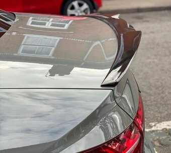 AUDI A4 S4 RS4 B9 spoiler kridlo lipko (čierne) na kufor - 7