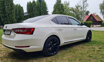 Škoda Superb 2.0 TDI 190k 4x4 Style DSG - 7