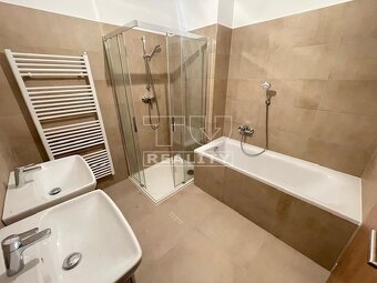--REZERVOVANÝ-- 3 IZBOVÝ BYT , ZELENÉ VLČINCE, 84m2 - 7